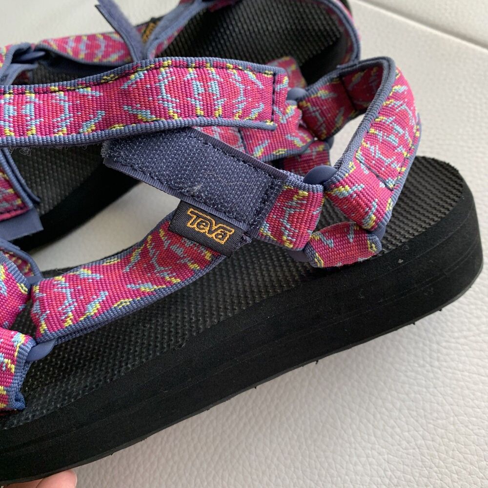 Teva midform universal strappy sandals triton raspberry sorbet womens Size 10 - Picture 3 of 7